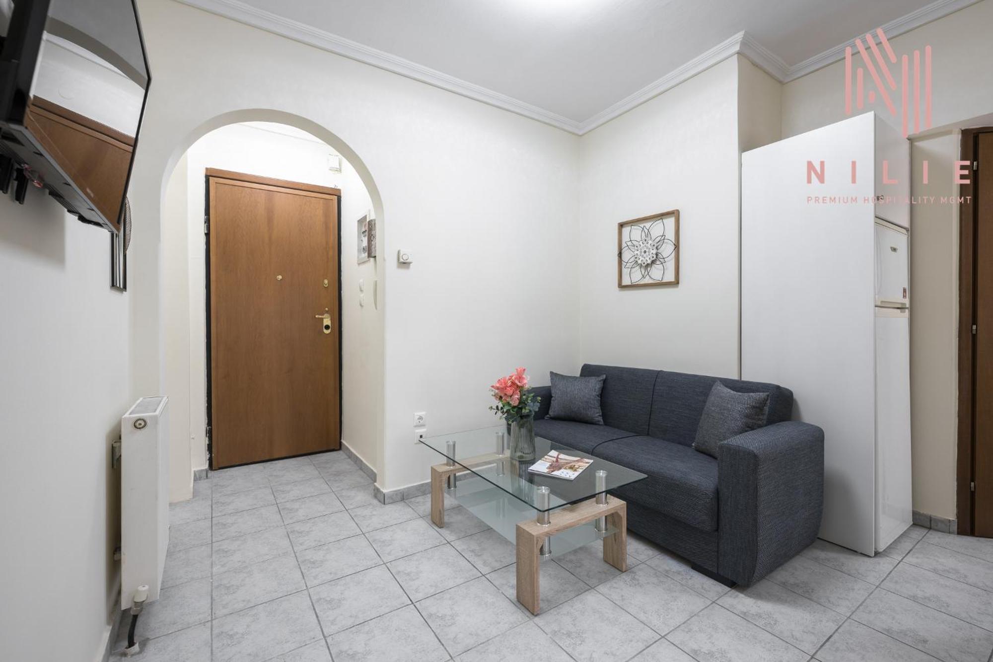 Little Paris, Nilie Hospitality Mgmt Apartment เทสซาโลนิกิ ภายนอก รูปภาพ