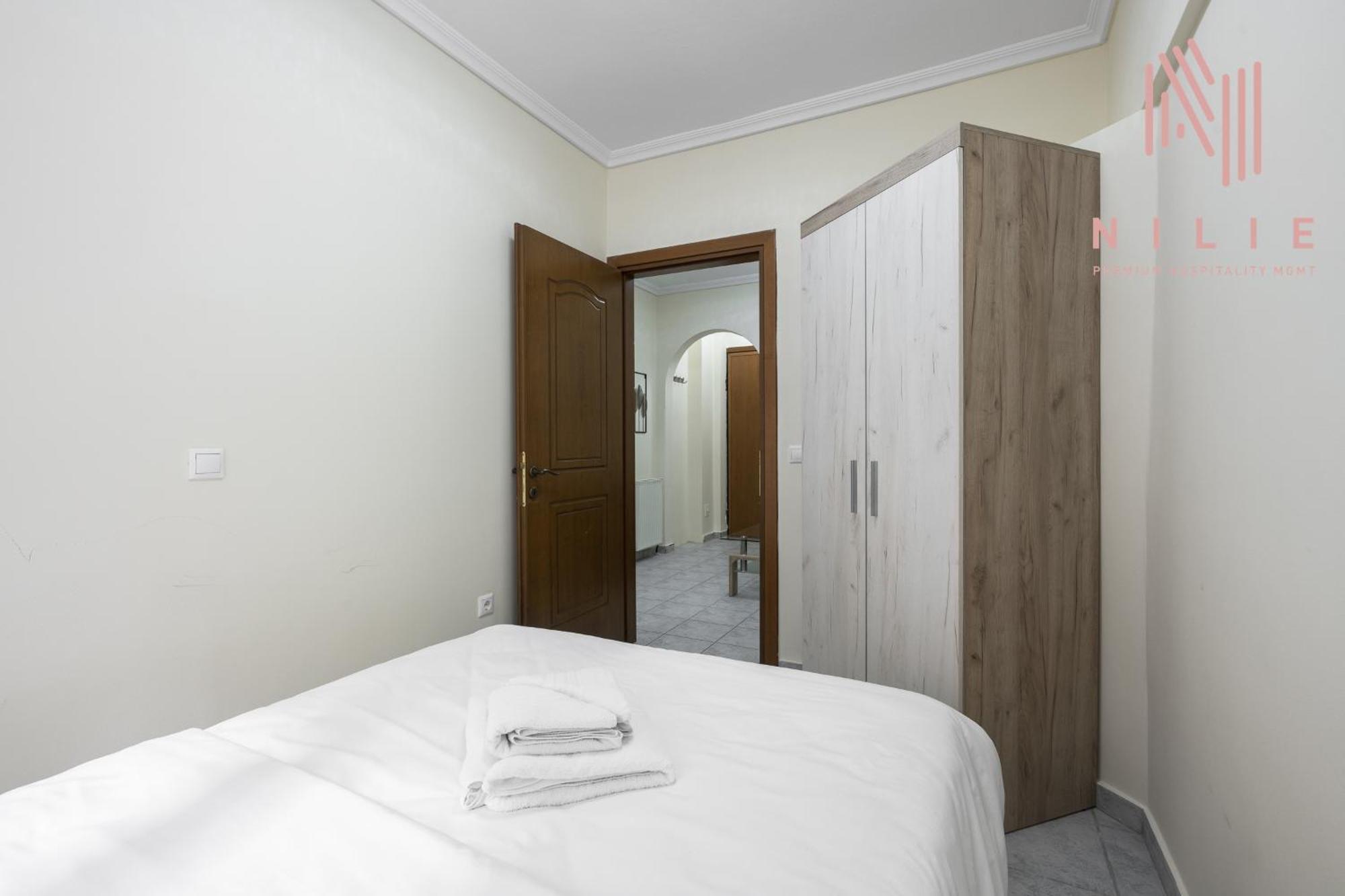 Little Paris, Nilie Hospitality Mgmt Apartment เทสซาโลนิกิ ภายนอก รูปภาพ